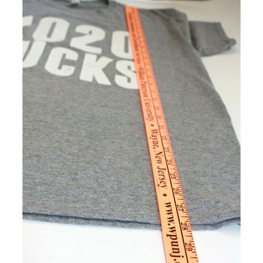 Jerzees 2020 Sucks Mens T Shirt Sz M Gray Graphic Tee S/S Unisex Crew Pandemic - Picture 6 of 7
